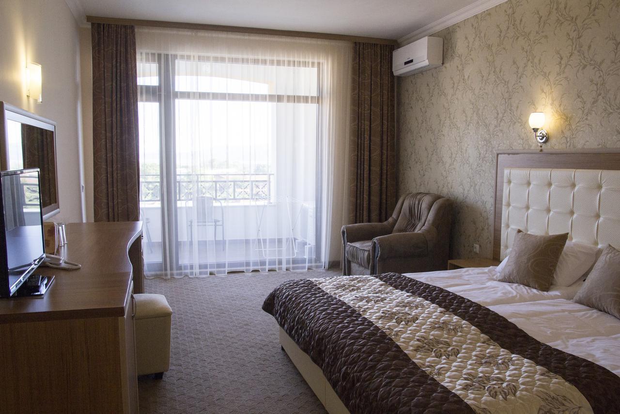 Hotel Paradise Огняново Экстерьер фото